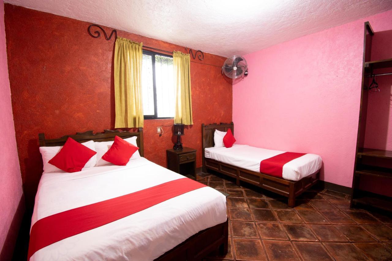 Hotel Marmil マリナルコ エクステリア 写真
